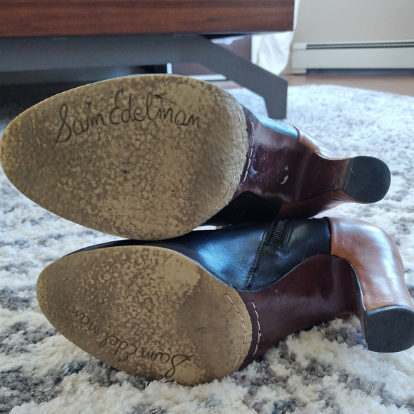 Size 6 Sam Edelman dual tone booties - Picture 4 of 5